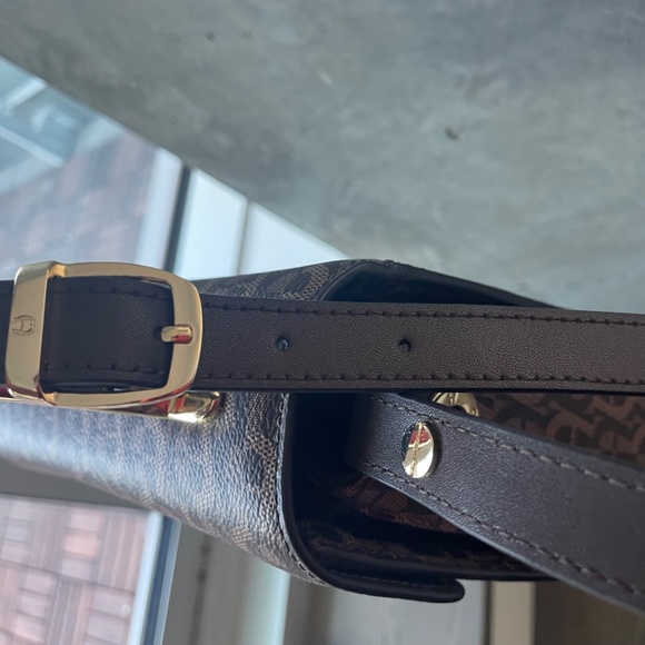 Authentic AIGNER Brown Signature Coated Canvas Genoveva Top Handle Bag - Picture 9 of 10